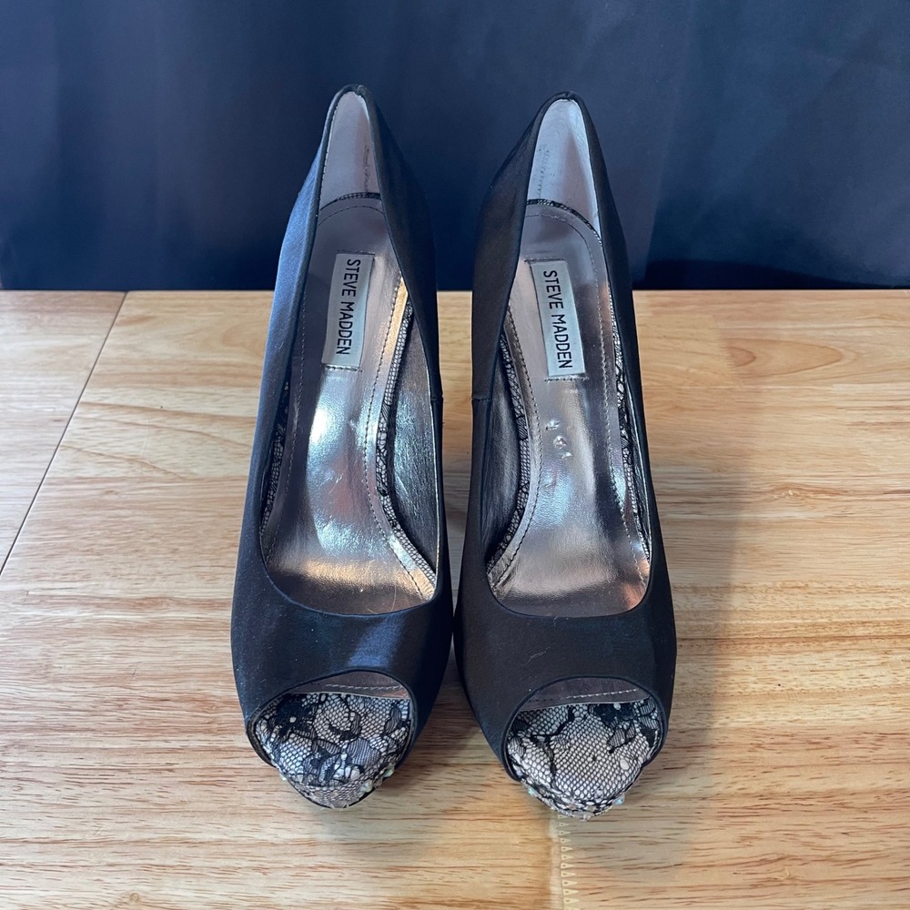 Steve Madden Black Satin Peep Toe Platform Pumps Rhinestone Lace Brilance 11M